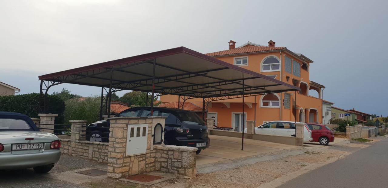 Apartmani Citrus Novigrad Filipac Luaran gambar
